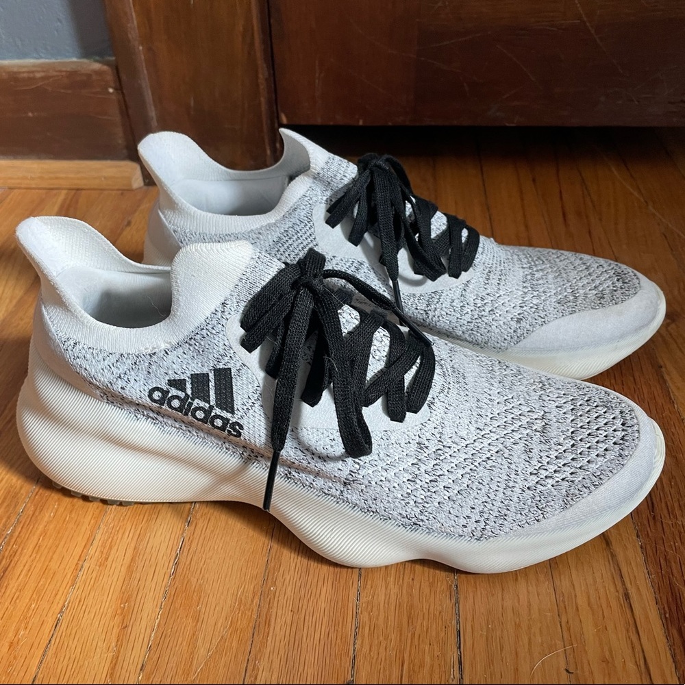 Adidas! ☁️Cloud White☁️